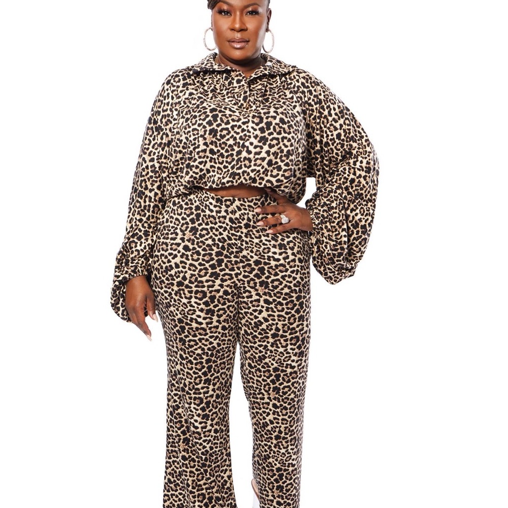 Leopard Print Women's Pantsuit
